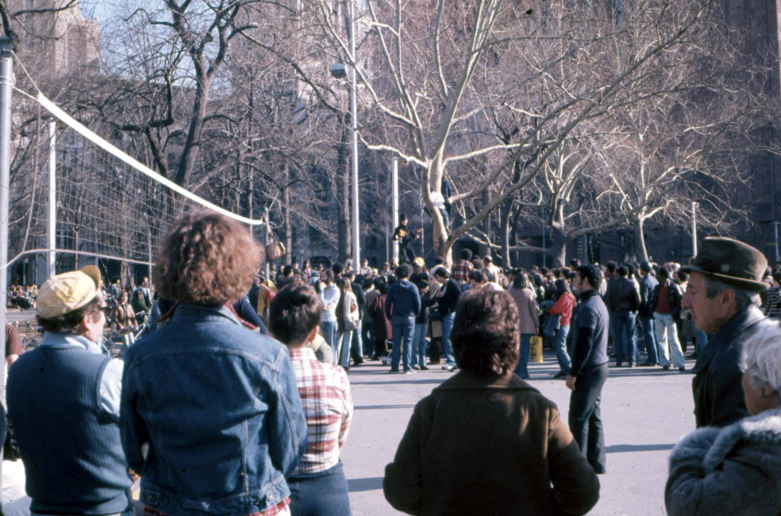 19770327philippe_petit_01.jpg