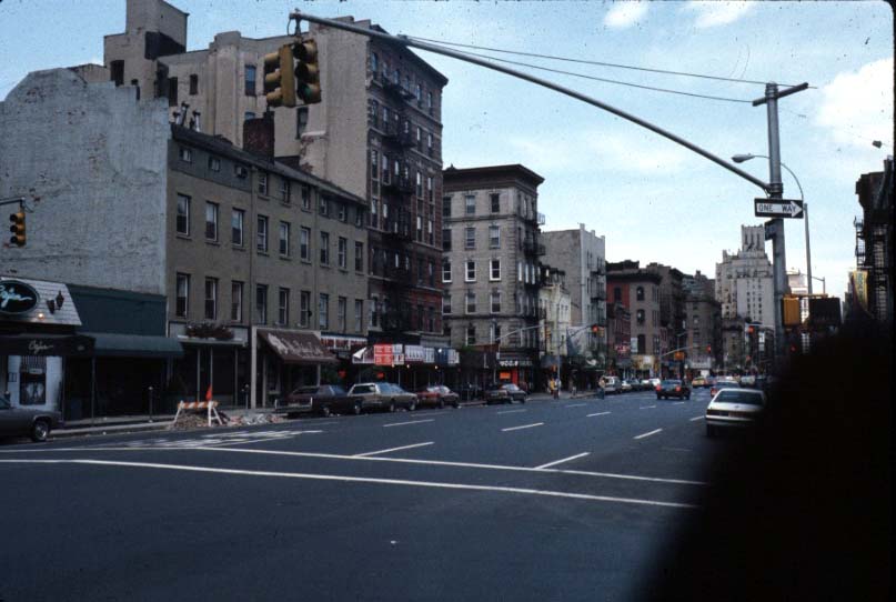 8av06.jpg