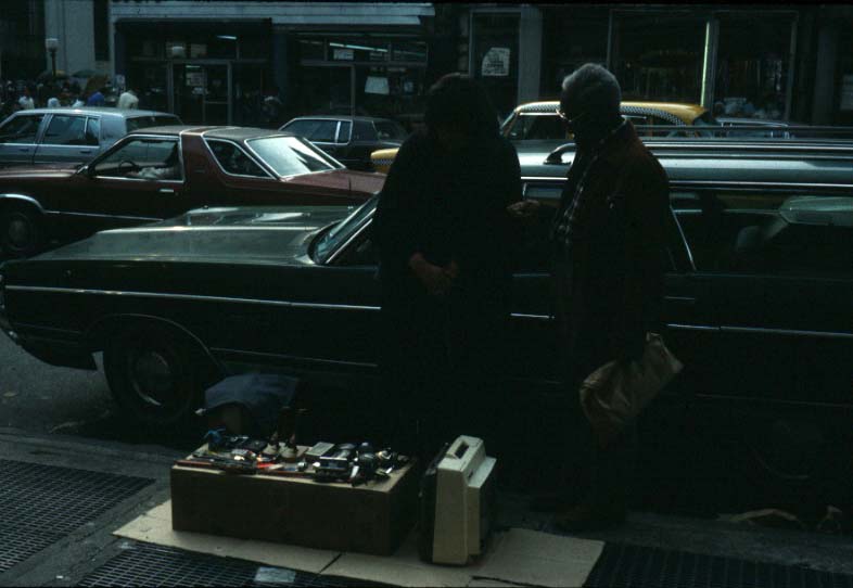 streetseller001.jpg